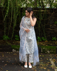 Blue Mughal Print Cotton Kurtha with Mul Cotton Dupatta | Indian Ethnic Wear |Traditional Indian Clothing