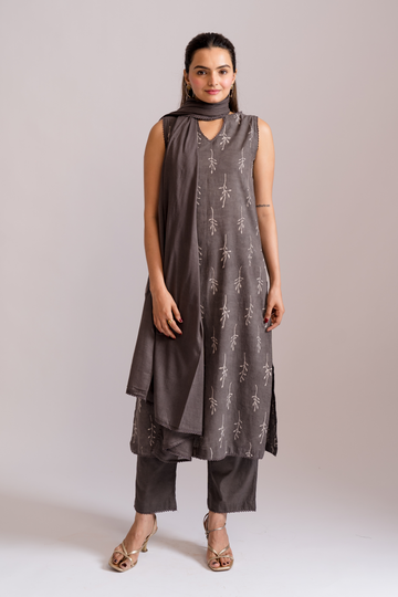 Sleeveless Dabbu Printed Kurta 3-pc Set With Dupatta  Grey