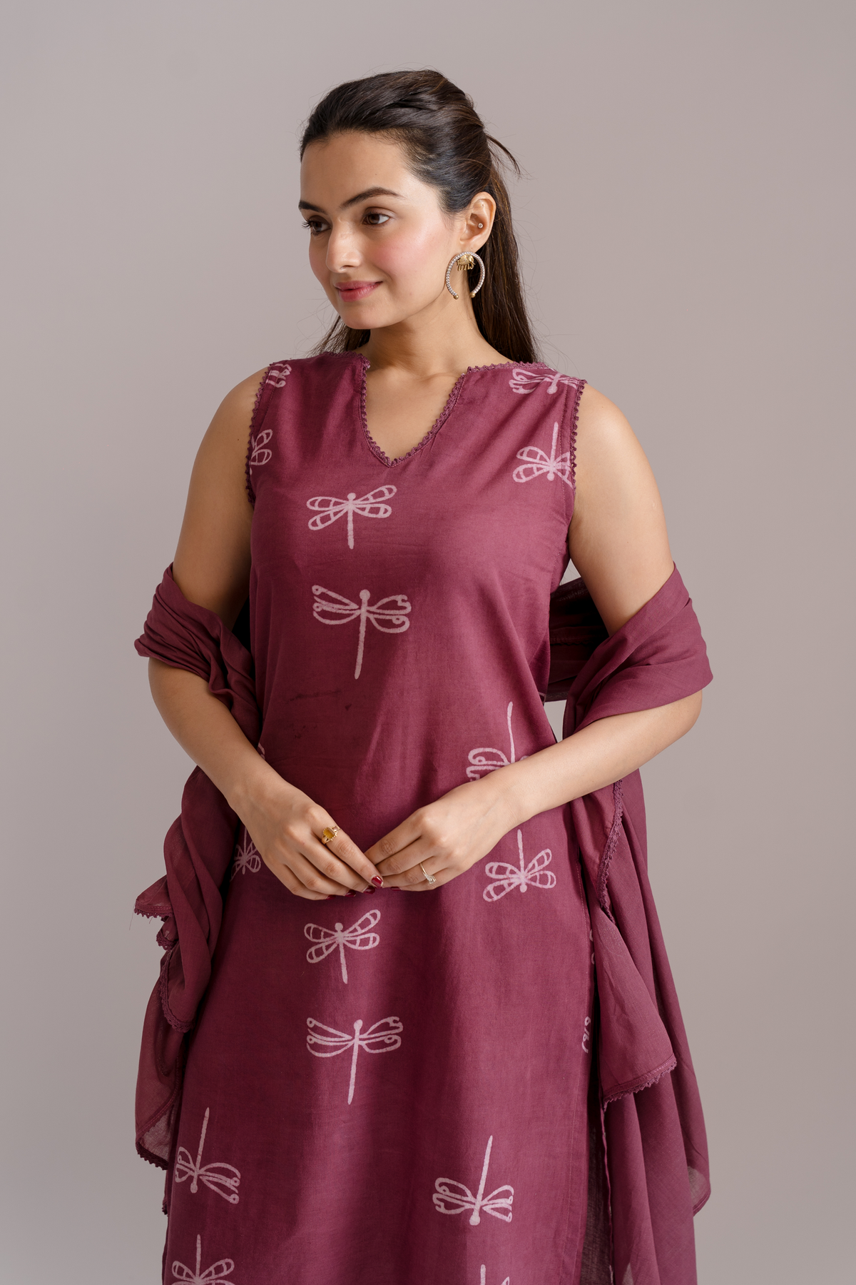 Sleeveless Dabbu Printed Kurta 3-pc Set With Dupatta Magenta Haze