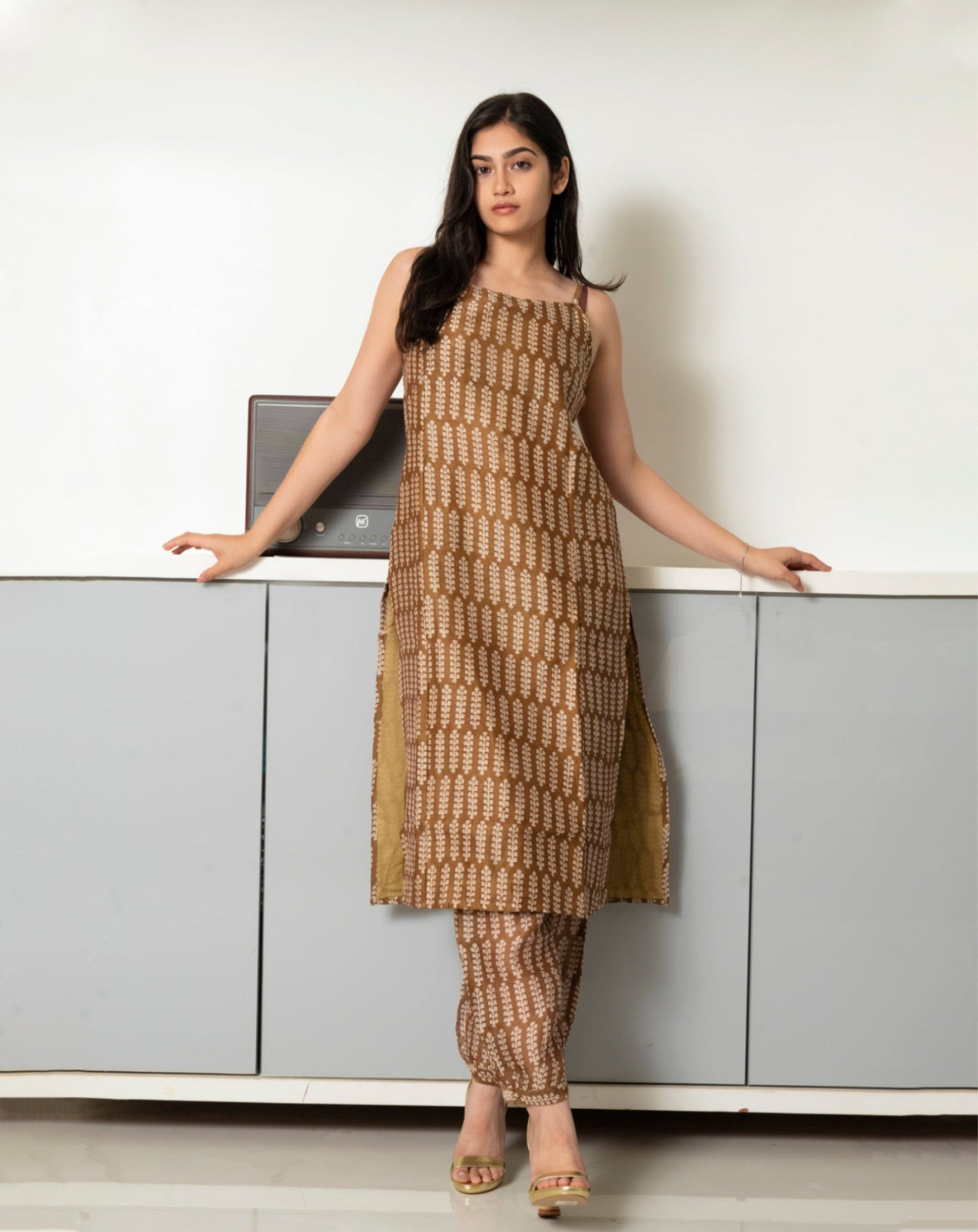 Dabbu Print 2-Piece Kurta in Maheshwari Silk
