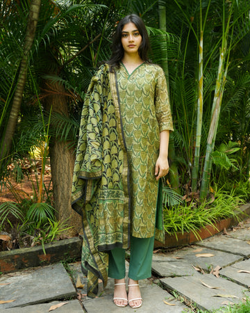 Tulips Hand-Block Printed Maheshwari Silk 3 Piece Kurta | Traditional Indian Clothing | Ethnic Fashion for Women