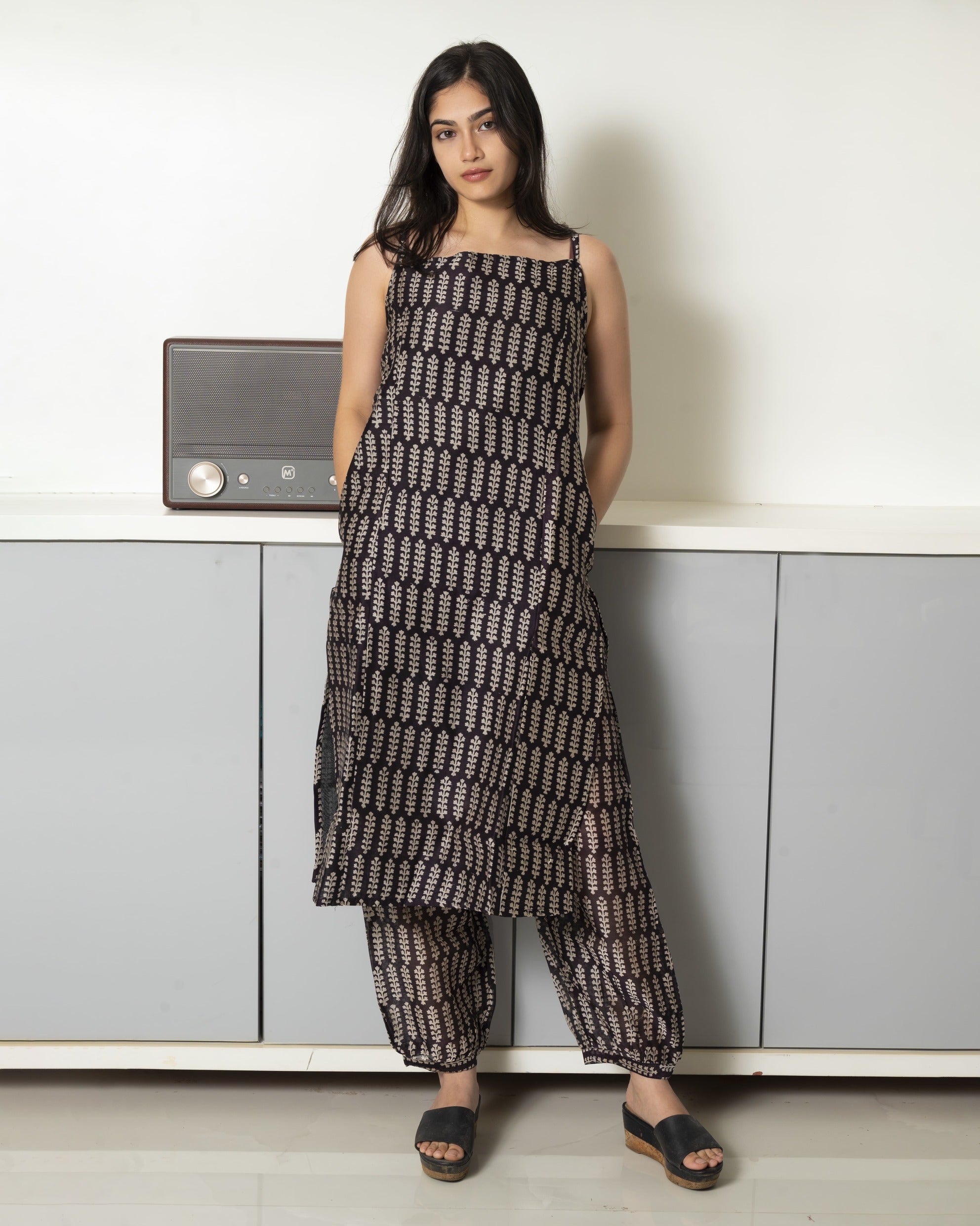 Dabbu Print 2-Piece Kurta in Maheshwari Silk