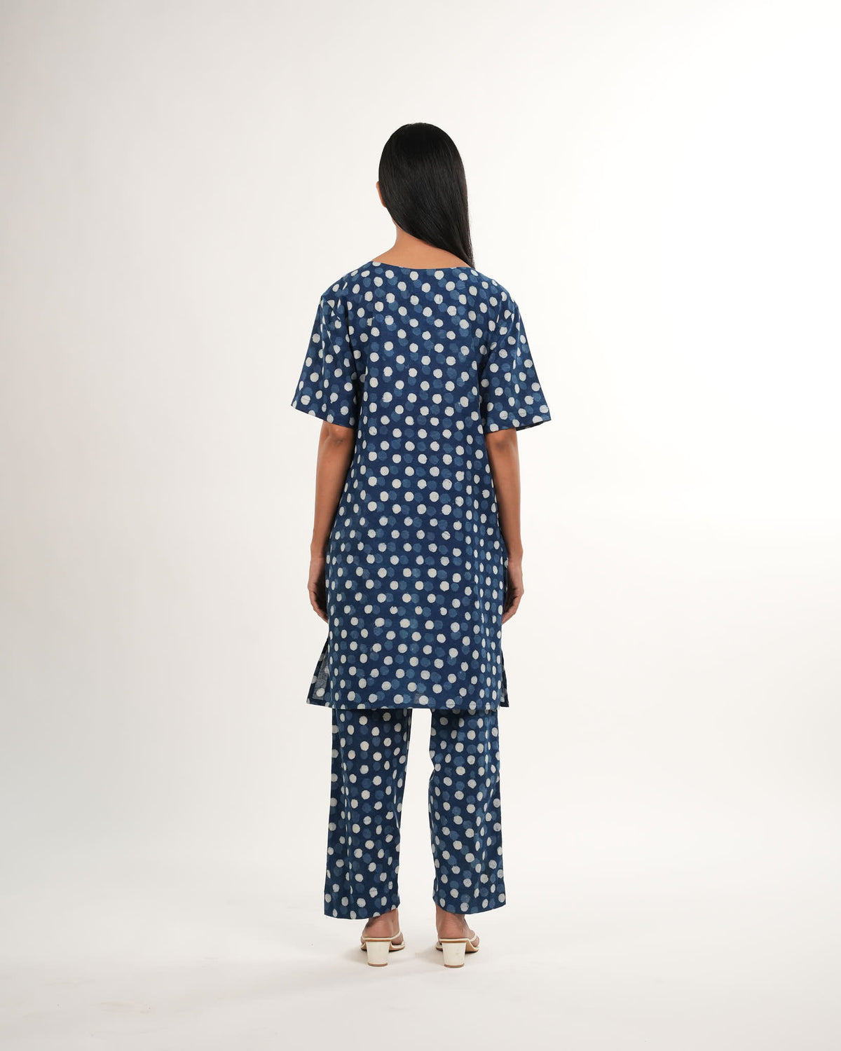 Indigo Polkadot Co-ord Set | Neelmii Handblock Collection