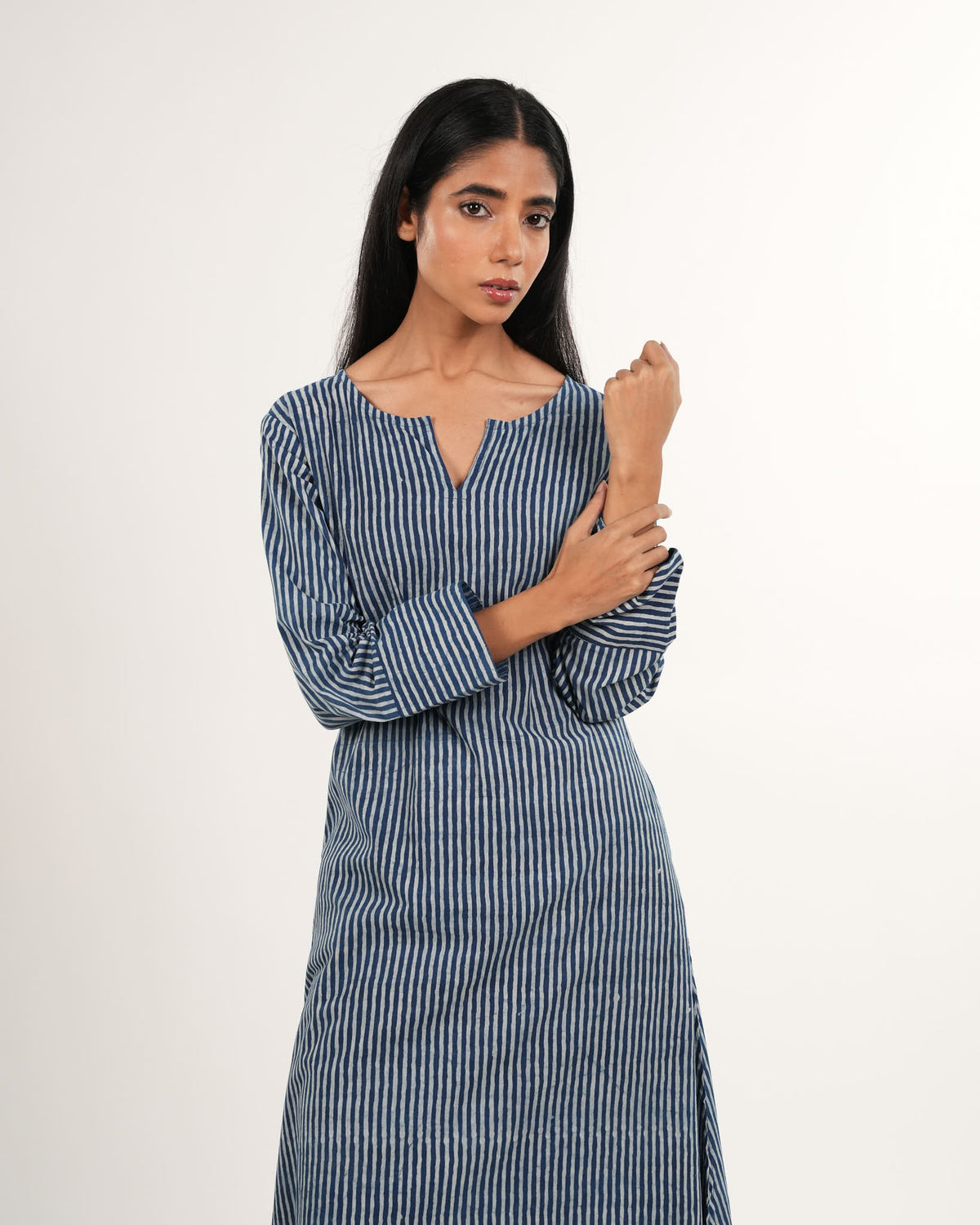 Indigo Striped 2-Piece Kurta Set with Sleeves (Indigo Blue) | Handblock Printed | Neelmii