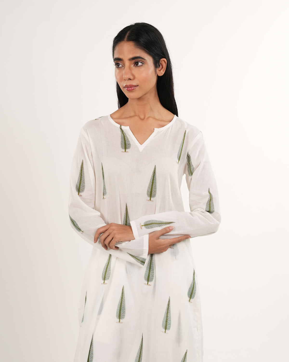 Neelmii Nirvana Leaf Print Mul Cotton 2-Piece Kurta Set – Handblock Print