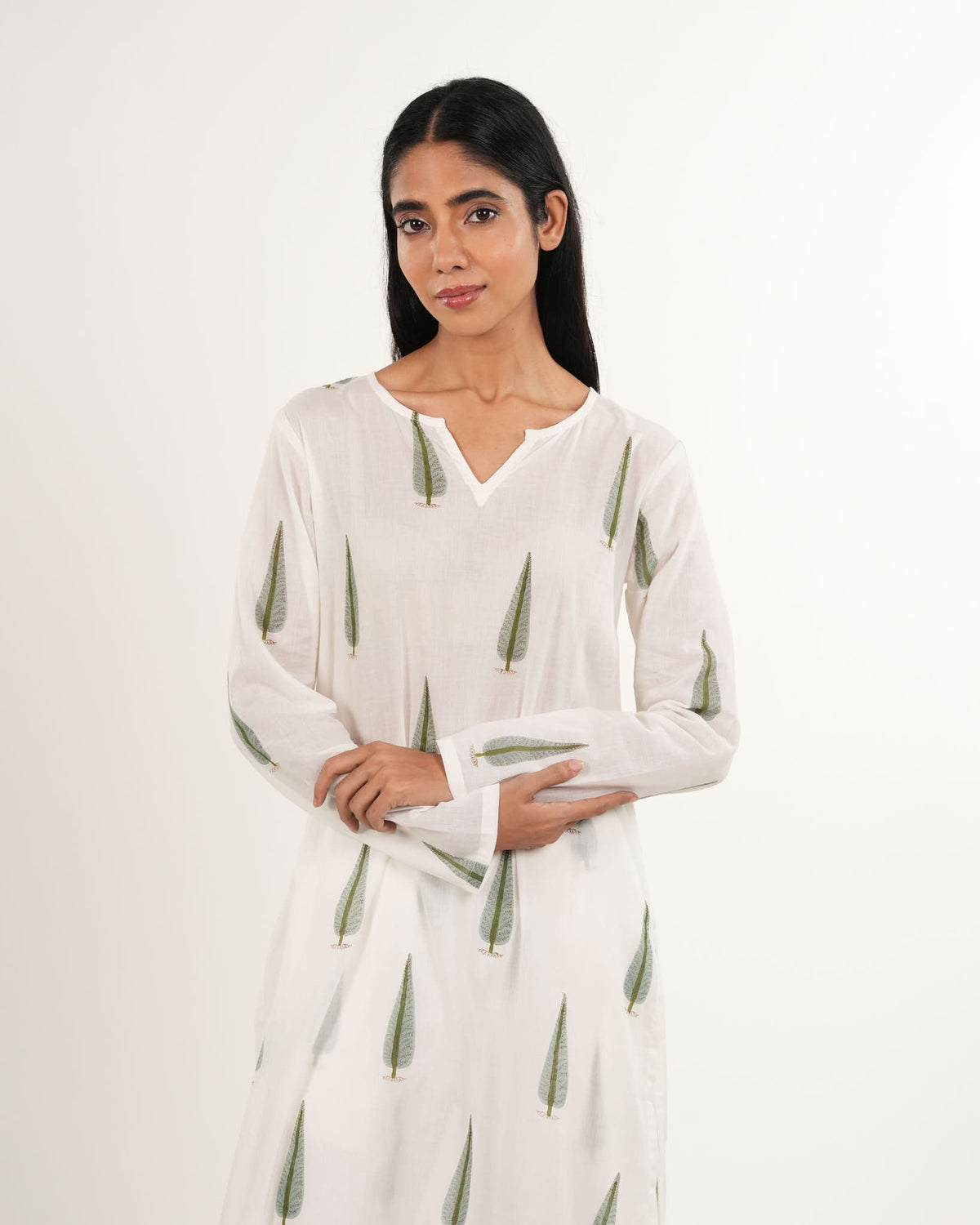 Neelmii Nirvana Leaf Print Mul Cotton 2-Piece Kurta Set – Handblock Print
