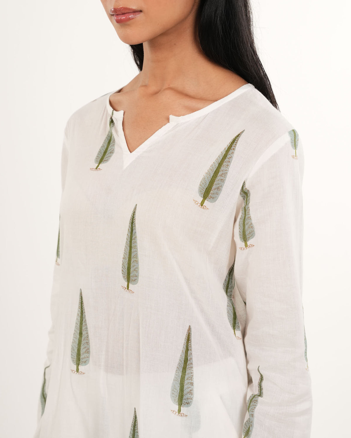 Neelmii Nirvana Leaf Print Mul Cotton 2-Piece Kurta Set – Handblock Print