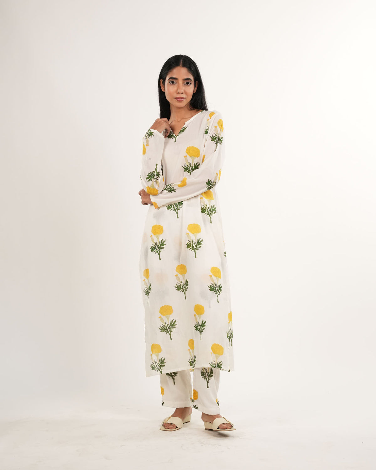 Mul-Cotton Yellow Flower Print 2-Piece Kurta Set | Handblock Print |NIRVANA COLLECTION