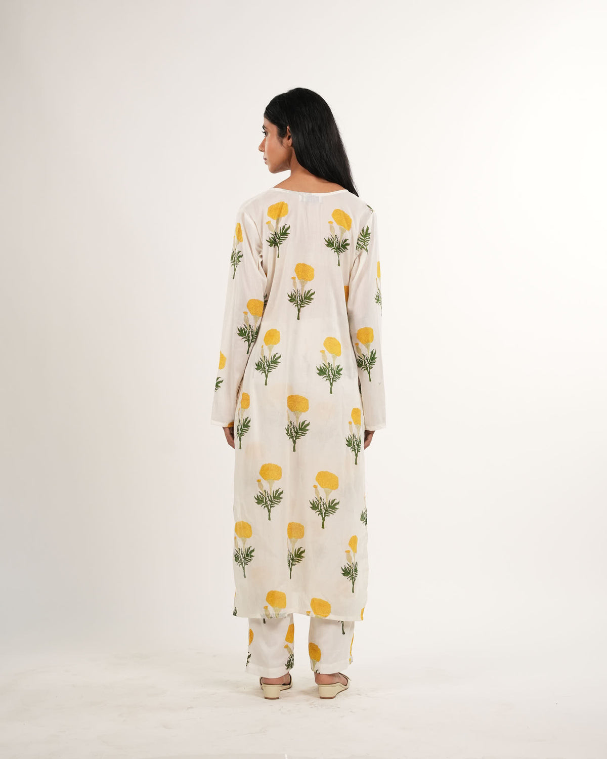 Mul-Cotton Yellow Flower Print 2-Piece Kurta Set | Handblock Print |NIRVANA COLLECTION