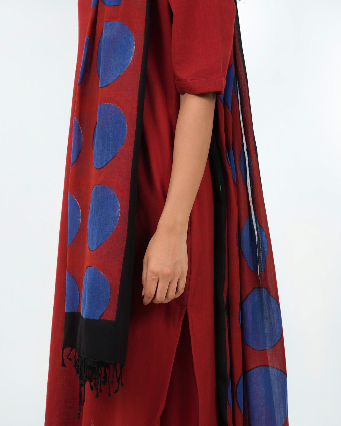 3-Piece Maroon Kurta Set (3/4 Sleeves)