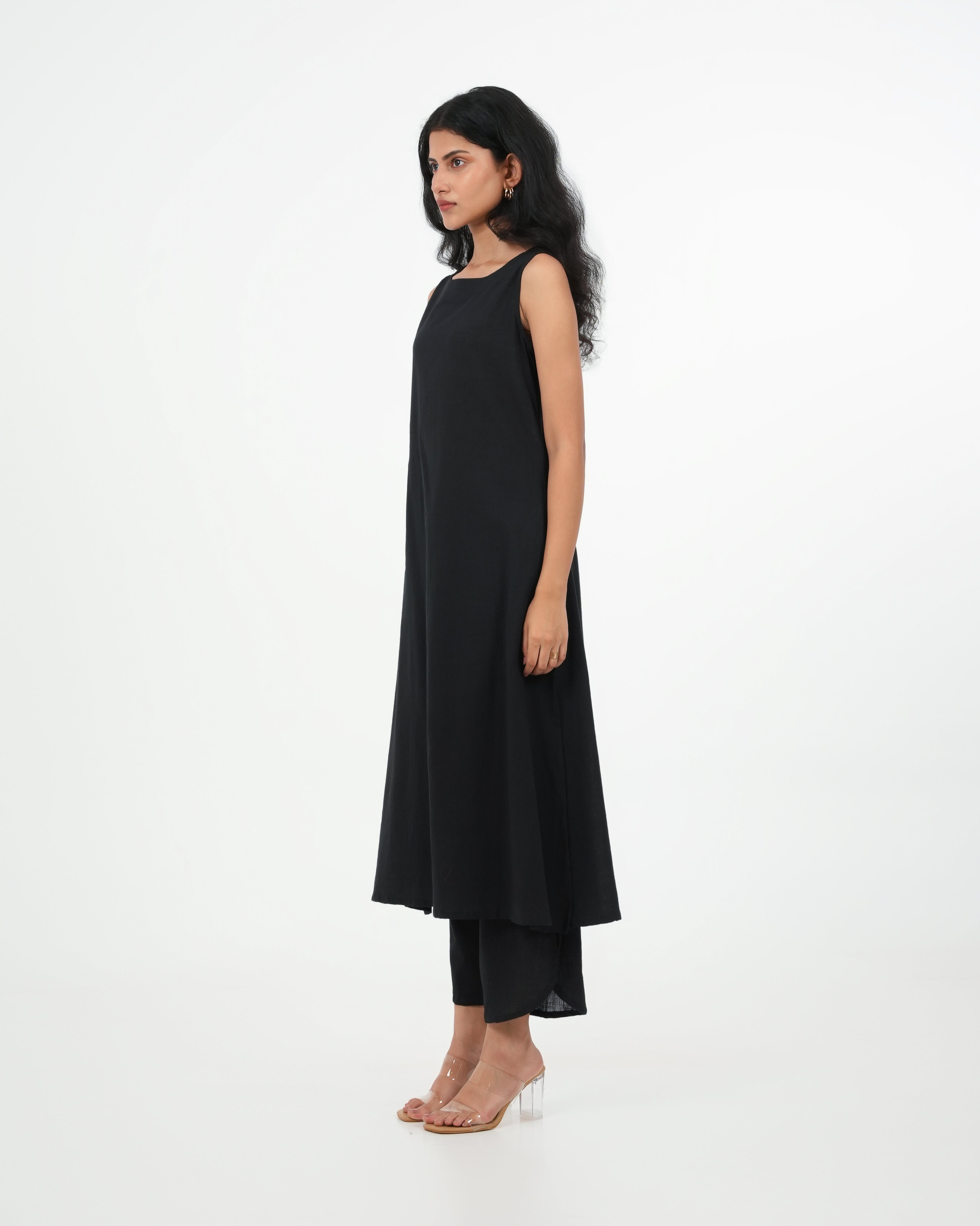 Black Kurta Set - Sleeveless
