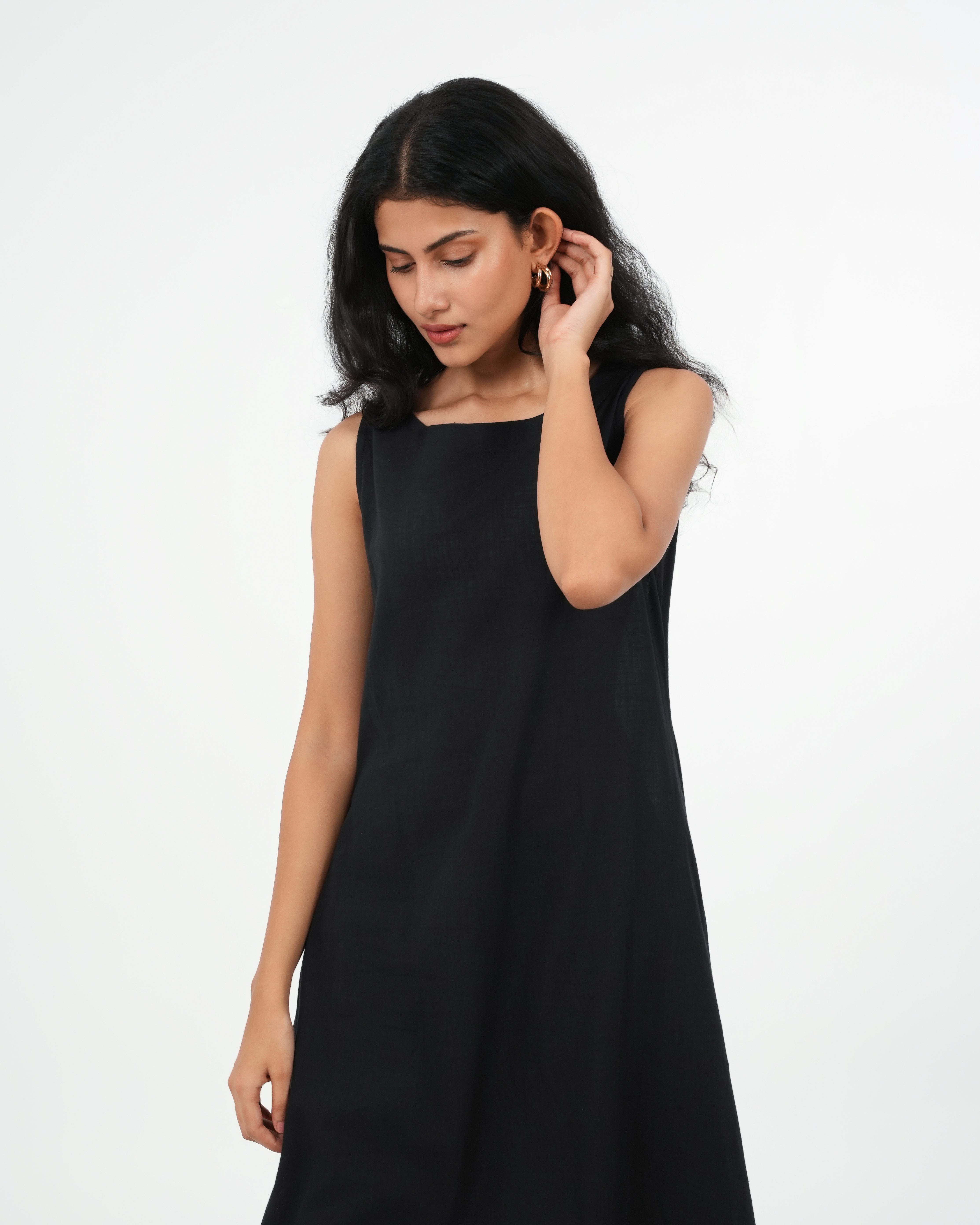 Black Kurta Set - Sleeveless