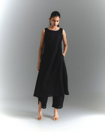 Black Kurta Set - Sleeveless